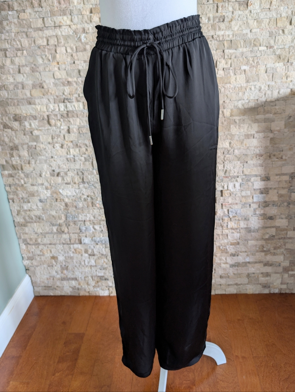 Elie Tahari Black Satin Wide Leg Pants Small Drawstring Minimalist Luxe Trousers